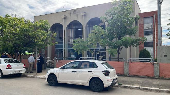 Homem levado a julgamento no Fórum de Galileia, por matar a companheira, foi condenado a mais de 33 anos de prisão 