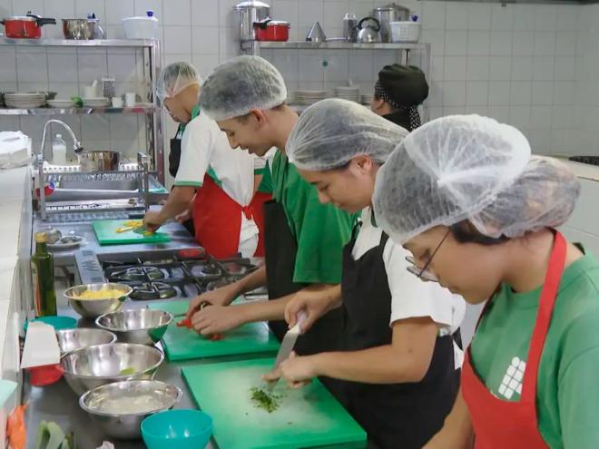 Maior queda foi observada na Bahia, com recuo de 1,4 ponto percentual