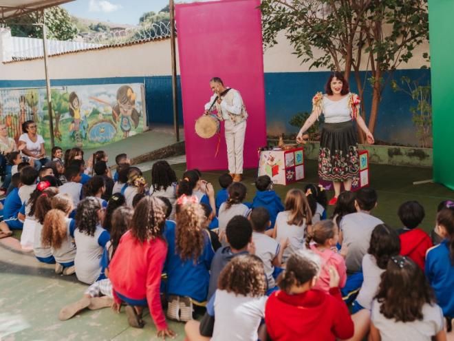 Na programação, alunos e escolas foram contempladas