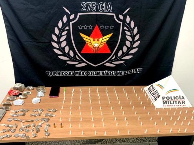 O material apreendido depois da abordagem ao suspeito em Coronel Fabriciano