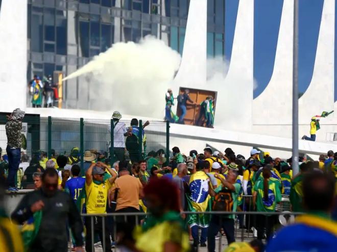 Manifestantes invadem Congresso, STF e Palácio do Planalto. Foto: Marcelo Camargo/Agência Brasil