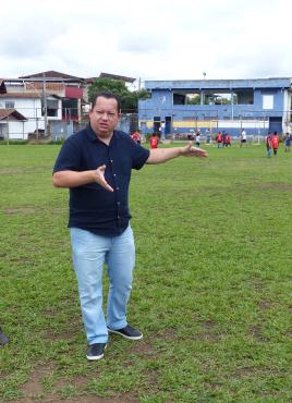 Higor Carlech projetou e deu início a um sonho de contribuir para a formação de garotos por meio do esporte