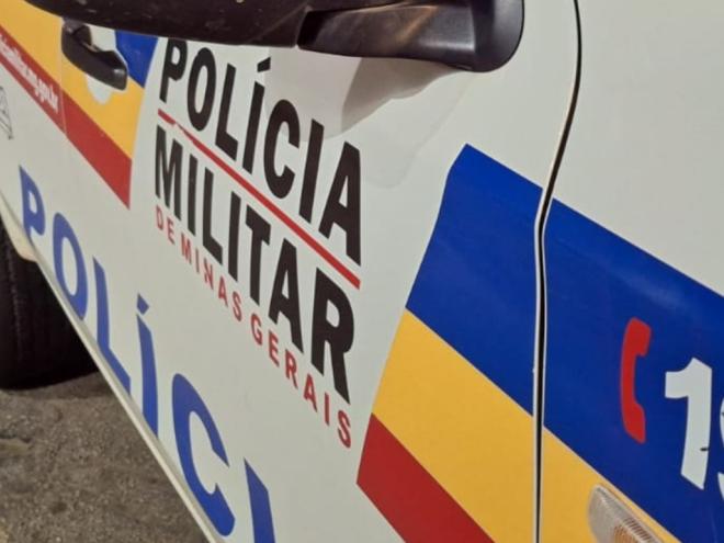 Mulher de 40 anos confessou que foi a mandante e o executor confirmou que recebeu arma e porção de entorpecente parar matar devedor de droga 