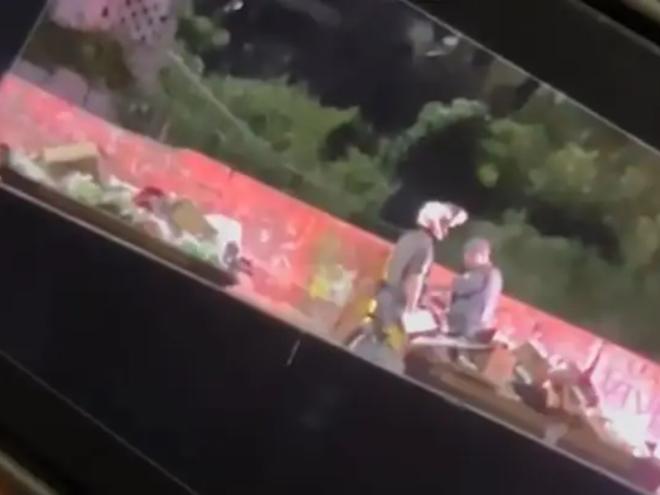 O policial que aparece no vídeo, Luan Felipe Alves Pereira foi preso nesta quinta-feira (5/12) e encaminhado para o Presídio Romão Gomes