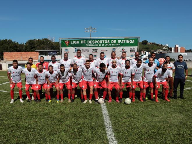 Pose de campeão do Talismã 