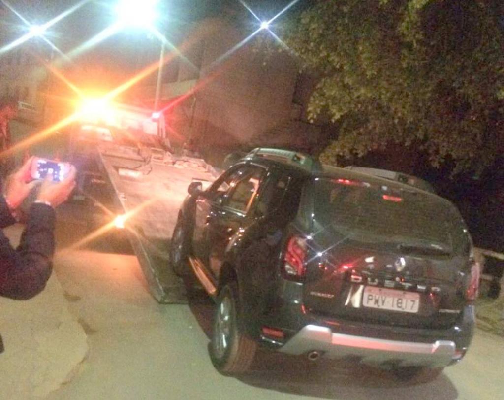 Veículo alugado pelos PMs estava com placa adulterada