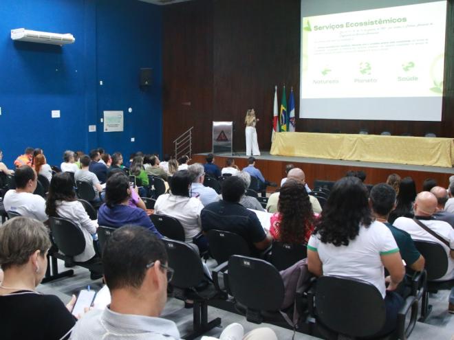 Entre as propostas destacadas estão a normatização de aceiros e a criação de uma brigada florestal municipal 
