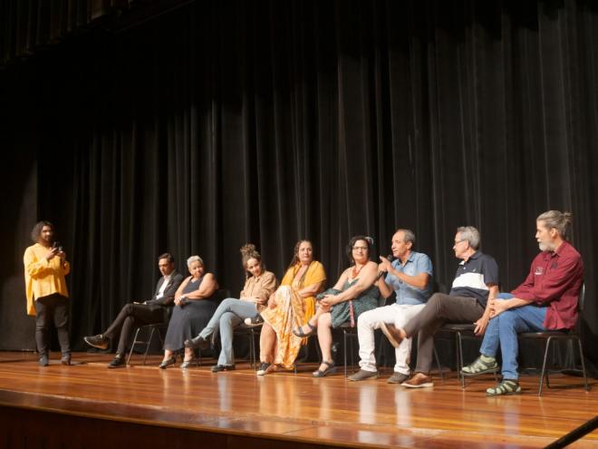 O lançamento do curta reuniu personagens do teatro regional