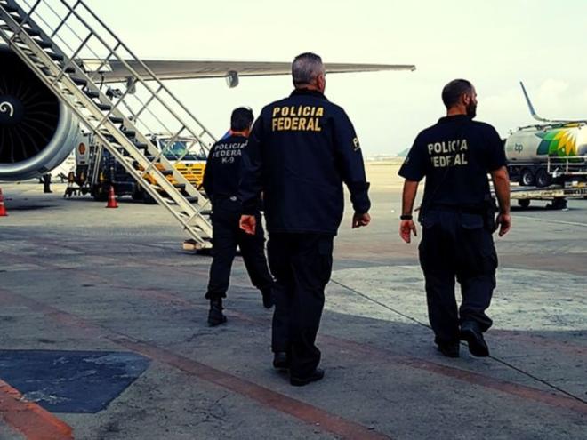 Foragido foi deportado dos Estados Unidos, para onde fugiu depois de cometer crimes graves em Ipatinga e preso pela PF ao desembarcar em Confins  