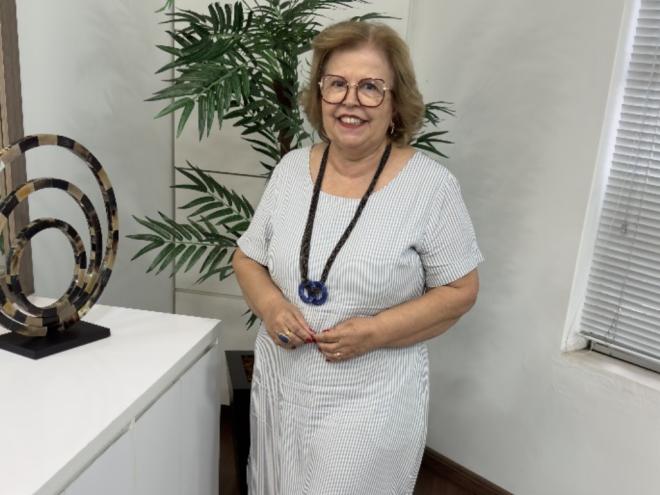 Maria Lúcia Neves Louzada atua como 2ª diretora Financeira no CME Aciapi 
