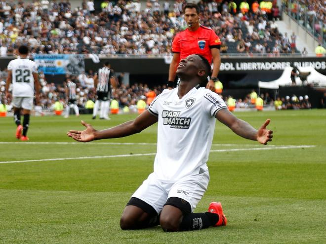 Eleito Rei da América pelo jornal El País, Luiz Henrique não seguirá no Botafogo na próxima temporada
