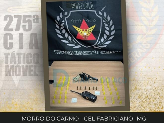 A arma de calibre 32 que foi usada pelo suspeito contra os policiais militares em Fabriciano