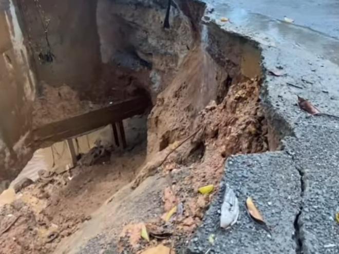 Ponte ainda sem prazo para ser liberada, sendo essa apenas uma das consequências da tempestade que castigou a cidade