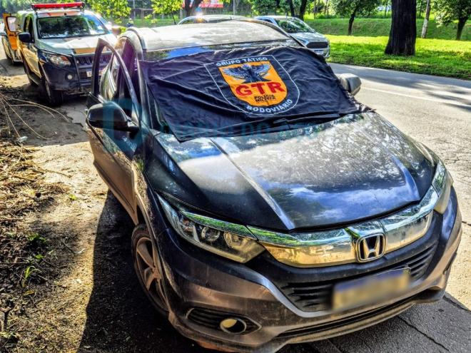 O Honda HR-V, que foi furtado no estado de São Paulo em 2023, foi removido ao pátio credenciado pelo Detran