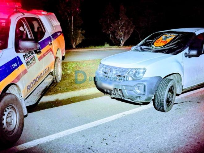 A Renault Oroch foi parada em Ipatinga por uma guarnição da PM Rodoviária