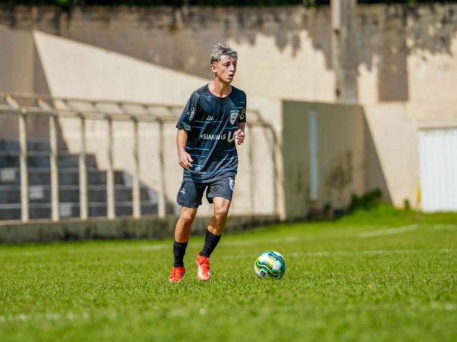 O defensor Guilherme Periquito, um dos destaques do Sub-16 do RPS em São João da Boa Vista