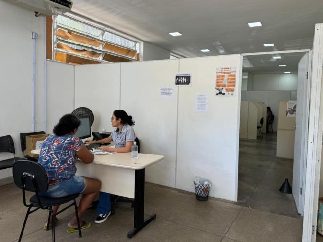 Com os documentos exigidos em mãos, o cidadão atingido pela chuva deve ir até a sede do CadÚnico para requerer o benefício