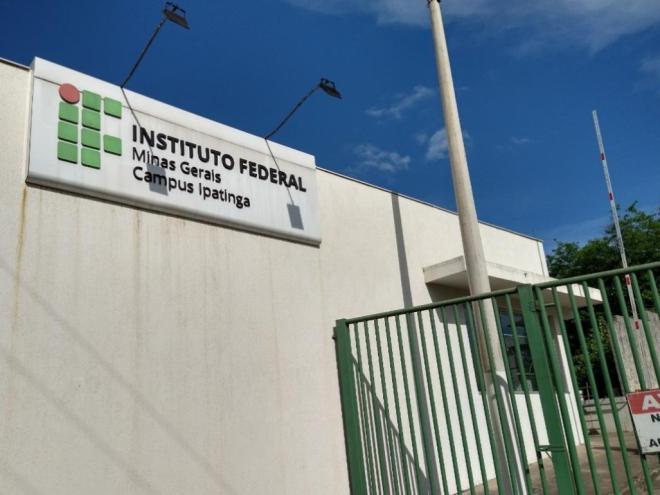 As vagas em Ipatinga são para o curso de Engenharia Elétrica 