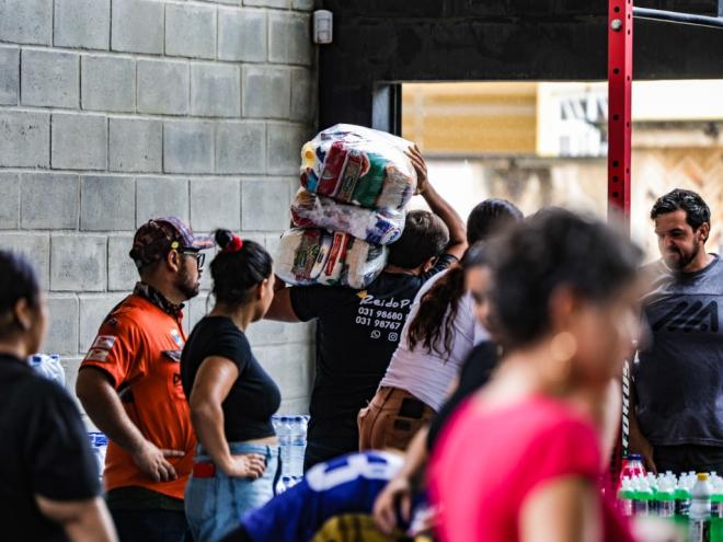 Água, produtos de higiene pessoal e materiais de limpeza serão arrecadados até o dia 31