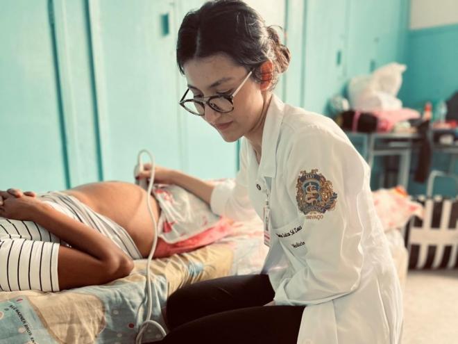 Ação também serve para proporcionar experiência aos acadêmicos de Medicina