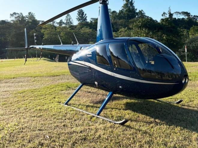 Robinson RR44 - Modelo que caiu no sul de Minas custa cerca de R$ 3 milhões