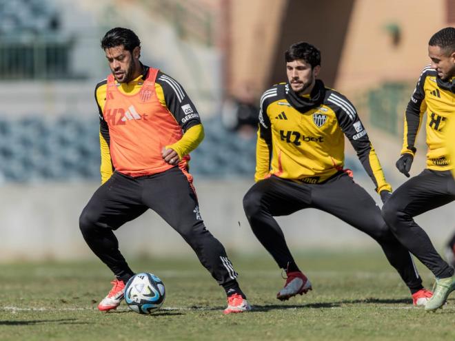 Atacante Hulk e os companheiros têm a missão de vencer o América na quarta rodada