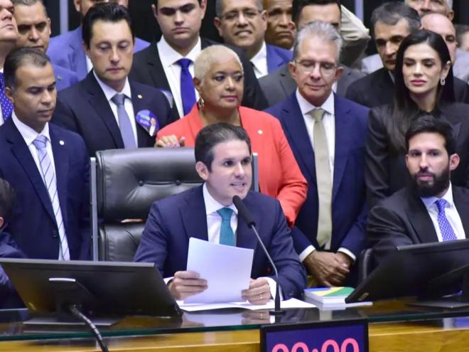 Hugo Mota: ''Seja qual for a visão de mundo, o Brasil nos une e nunca pode nos separar. Somos o povo brasileiro e o Brasil é nosso único país''