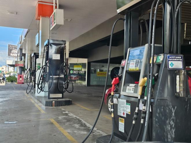 O reajuste do preço do diesel e o aumento do ICMS dos estados, arrecadado sobre a gasolina, o etanol, o diesel e o biodiesel são os responsáveis pela alta