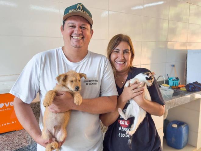 No município, 37 cães e 17 gatos foram acolhidos em função de danos da chuva; Parte dos animais aguarda reencontro com seus tutores, enquanto outros podem ser adotados 