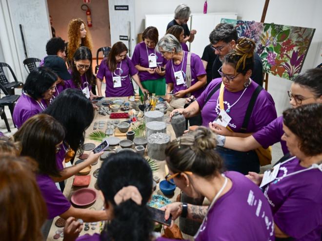 A nova turma terá aulas durante oito meses, para transformar agregado siderúrgico em artesanato