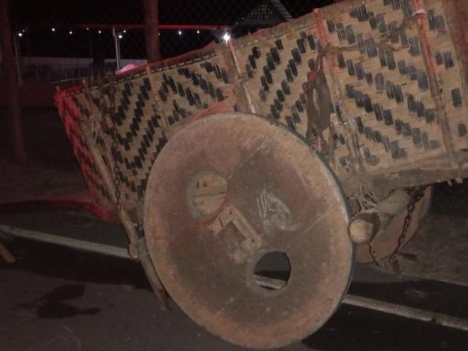 Carro de boi atingido pelo veículo a combustão