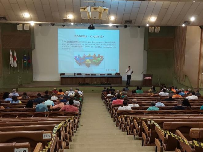 O evento tem como objetivo formular as diretrizes da política ambiental do município, orientando as ações do Poder Executivo