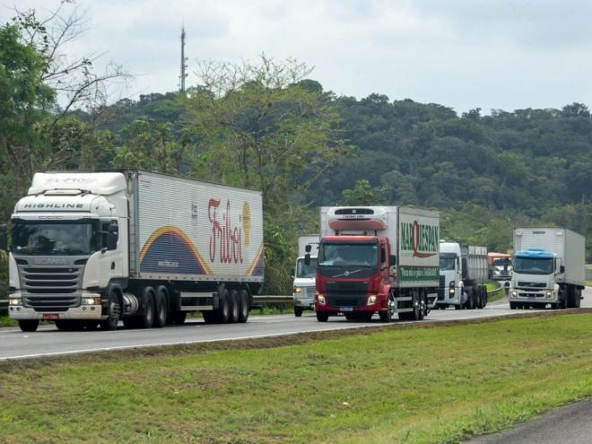A rodovia Régis Bittencourt, uma das mais movimentadas do país, já foi palco de vários acidentes 