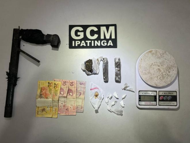 Os materiais apreendidos foram encaminhados à Delegacia da Polícia Civil 