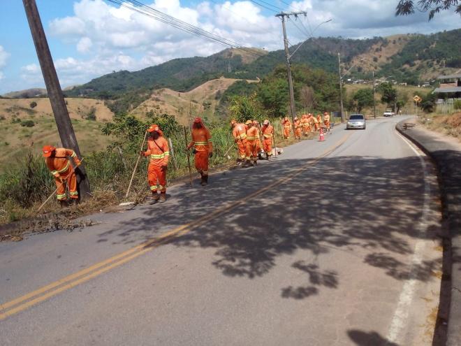 Balanço mostra retirada de quase 7 mil toneladas de resíduos, entre terra e entulho, em diferentes pontos 