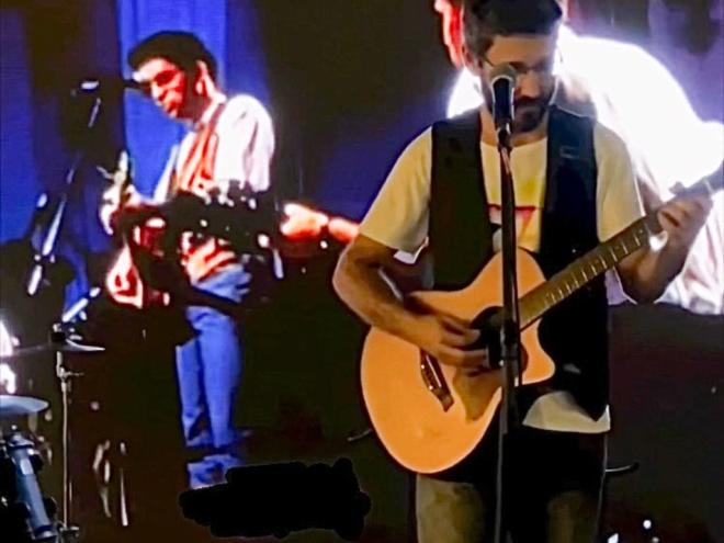 A banda L'âge Dór é atração musical na Fundação Aperam 