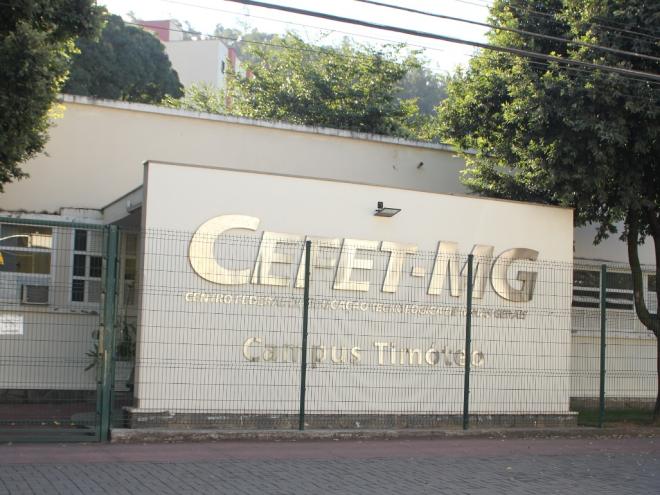 Curso busca preparar estudantes do 9º ano do Ensino Fundamental para concorrer a vagas dos cursos técnicos do Cefet-MG