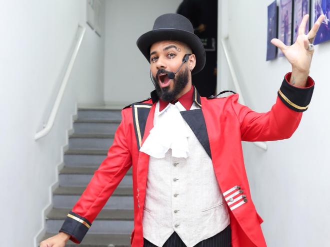 O palhaço Dândi, Pedro Barroso, faz parte da companhia de circo e teatro ''Nós de Nariz'' 