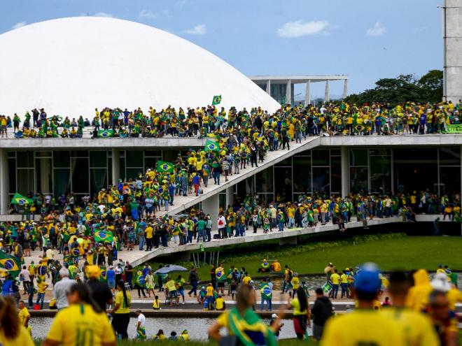 Morador da região recebeu a pena de um ano de reclusão pelos atos em Brasília, no entanto, a pena privativa de liberdade foi substituída por medidas alternativas