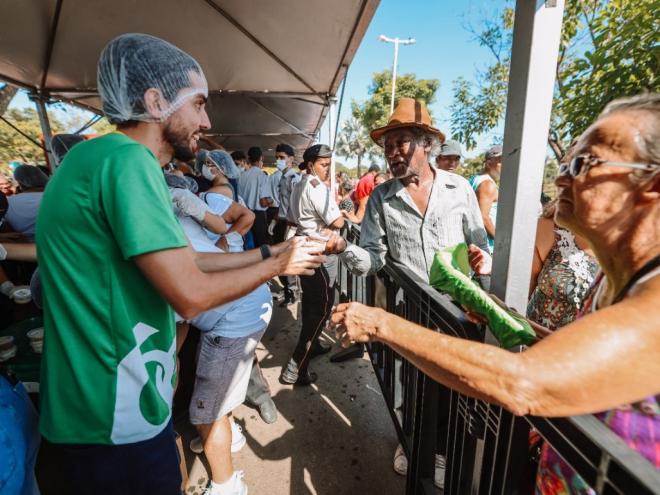 Tradicional entrega do bolo está confirmada