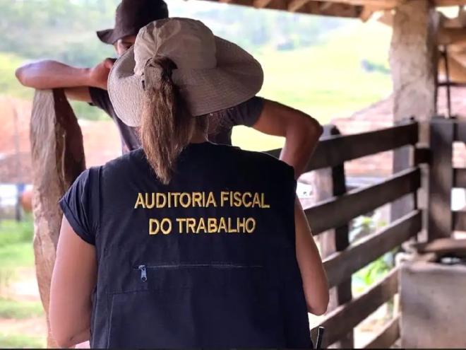Cadastro tem 745 nomes e é atualizado a cada seis meses