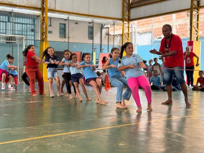 Iniciativa busca ir além da diversão, valorizando a cultura dos povos originários