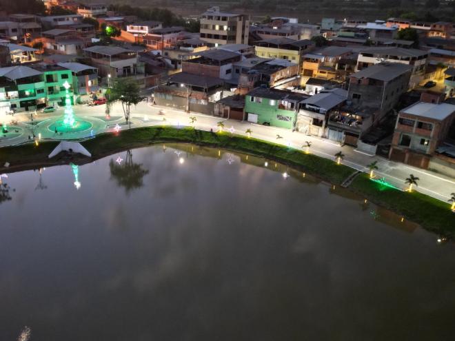 Trecho da orla da lagoa já revitalizado