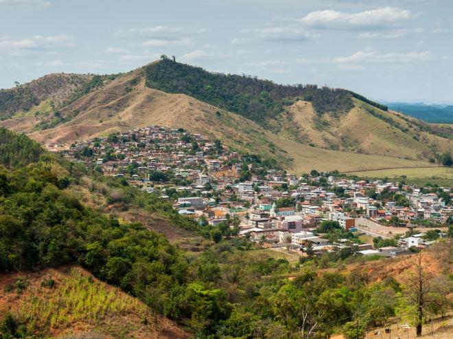 As belezas naturais destacam-se em Santana do Paraíso