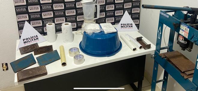 Materiais apreendidos pela PM durante a operação