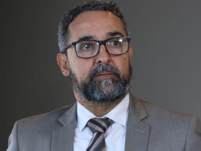 Tarcísio Anício Pereira, especialista em Direito do Trabalho, alerta sobre a falta de diretos garantidos em empregos que não são CLT