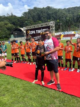 O goleiro Ian Leal foi o menos vazado e premiado com troféu: incentivo para tentar a sorte na base do Cruzeiro