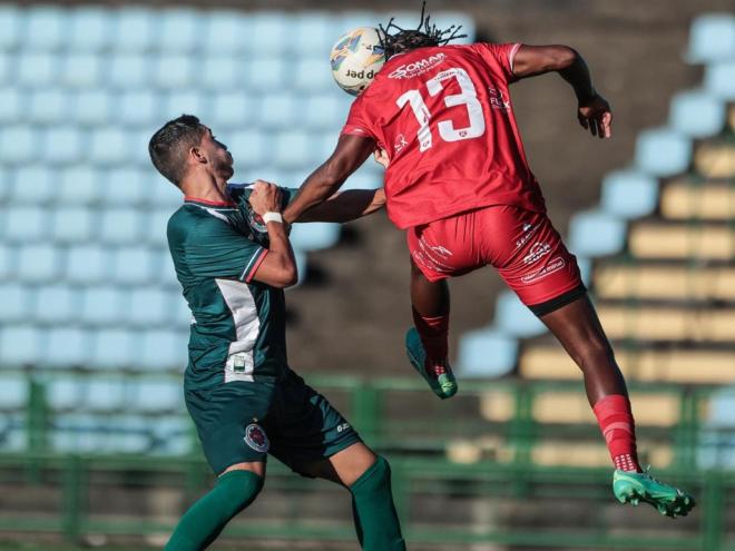O resultado, inteiramente justo para os visitantes, deixou o Tigre na lanterna do seu grupo