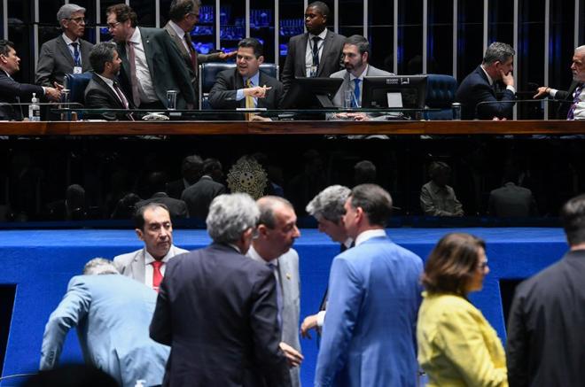 O projeto de lei que cria a Lei Geral do Licenciamento Ambiental é apontado por vários parlamentares como uma iniciativa para ''destravar o Brasil''