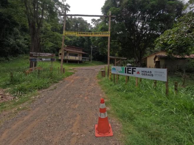 Posto de controle e fiscalização no Salão Dourado, entrada do Parque do Rio Doce no distrito de Cava Grande, Marliéria
